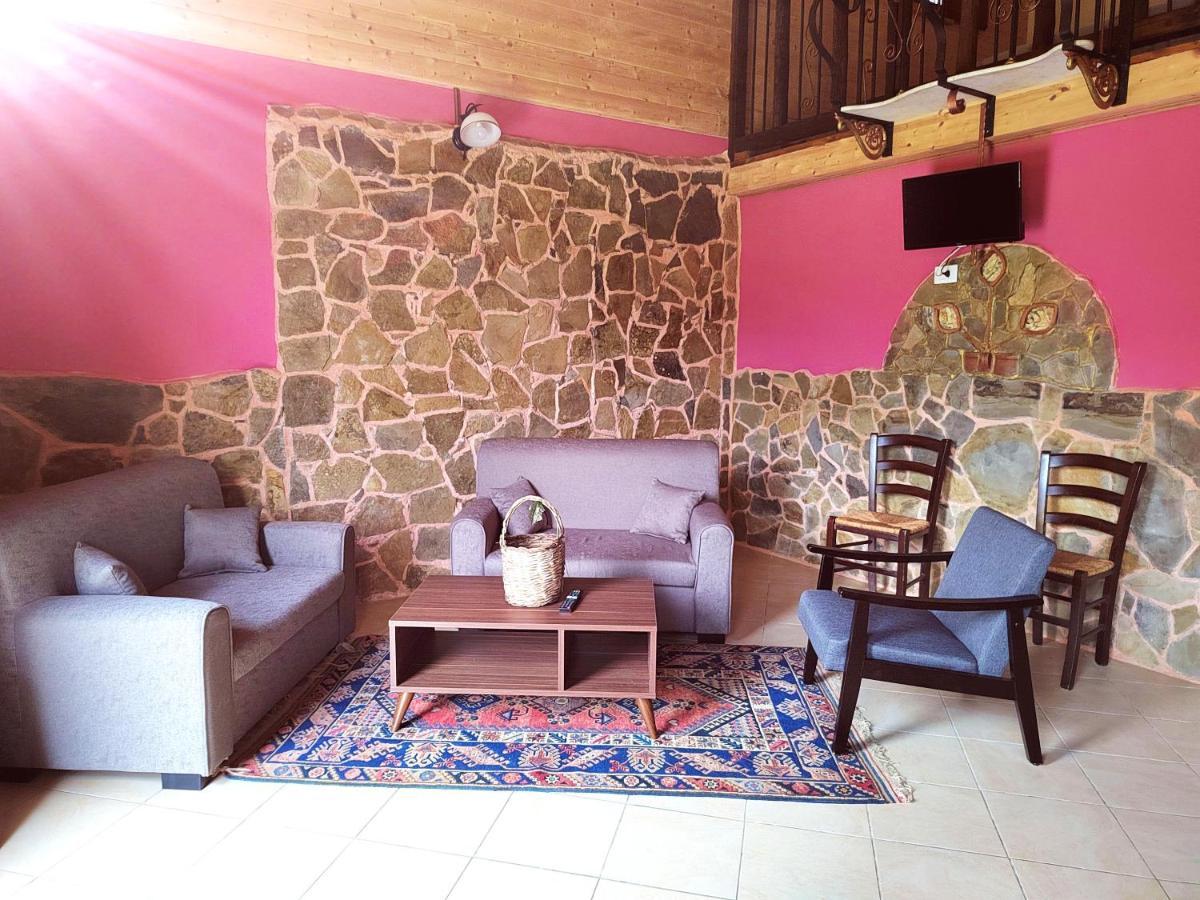 Villaggio Dei Balocchi Castelbuono  Εξωτερικό φωτογραφία