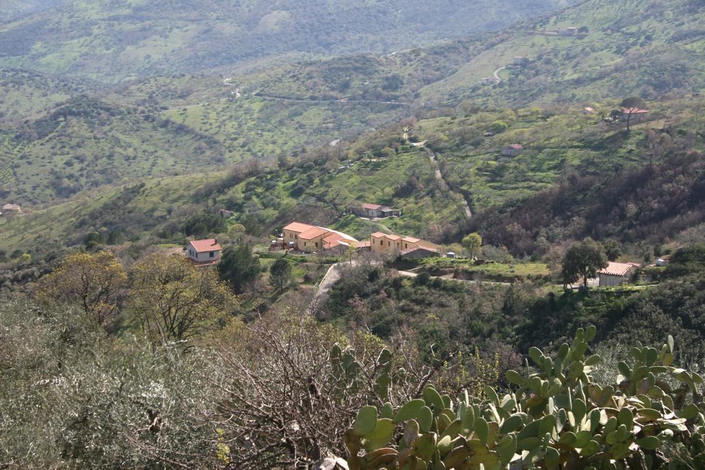 Villaggio Dei Balocchi Castelbuono  Δωμάτιο φωτογραφία