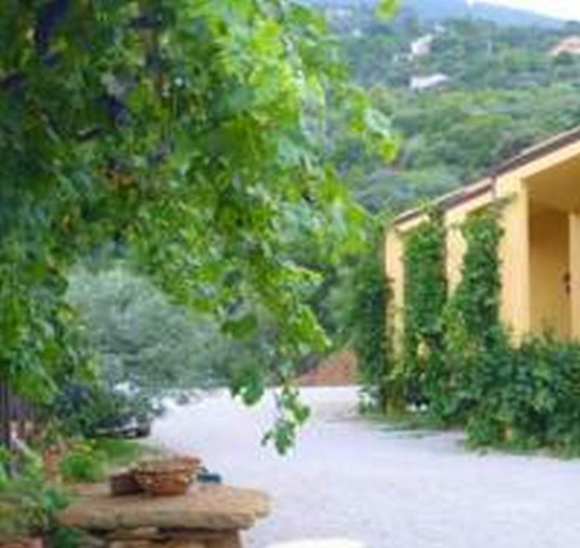 Villaggio Dei Balocchi Castelbuono  Εξωτερικό φωτογραφία