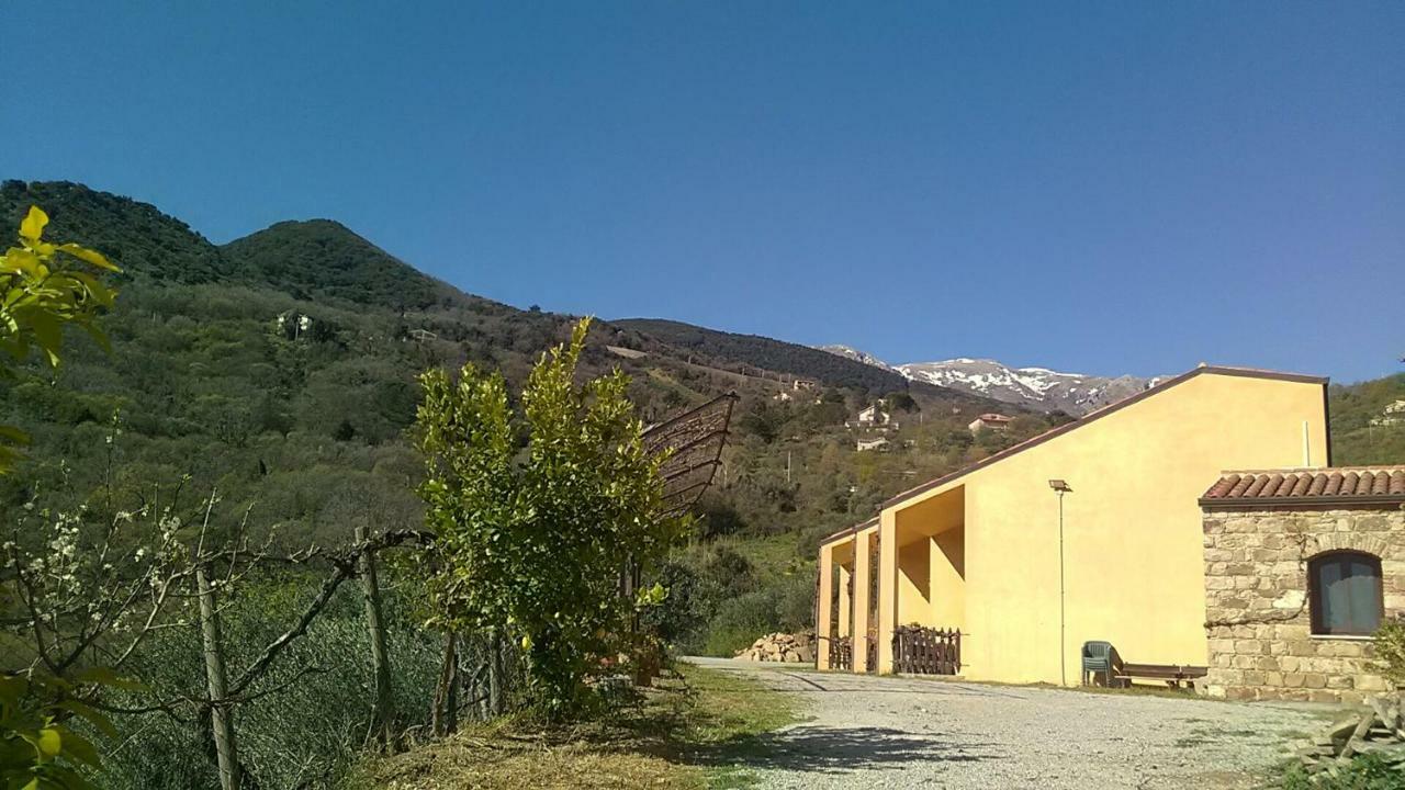 Villaggio Dei Balocchi Castelbuono  Εξωτερικό φωτογραφία